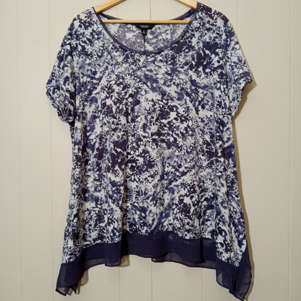Simply Vera Top Women 2X Purple White Floral Soft Stretch Knit W/Chiffon Trim
